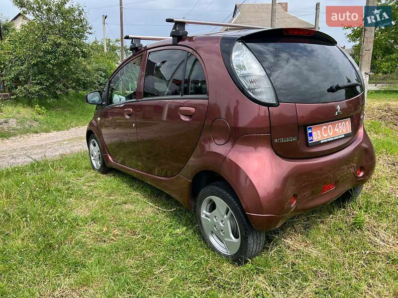 Mitsubishi i-MiEV 2014