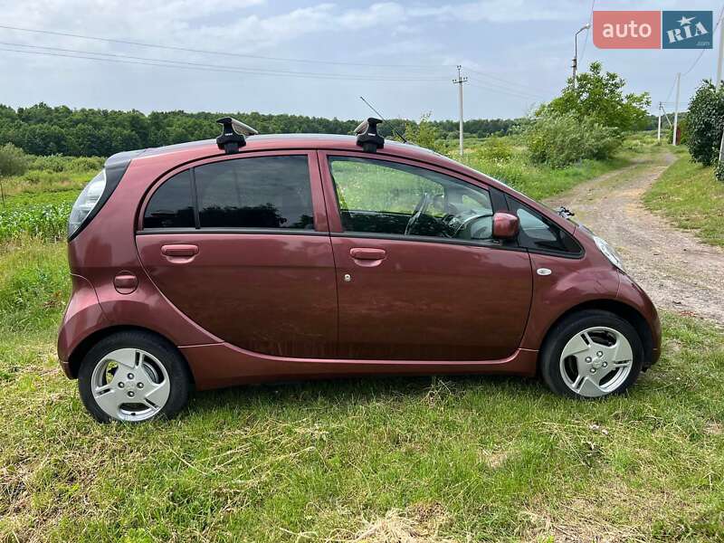 Mitsubishi i-MiEV 2014