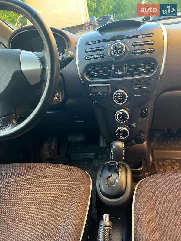 Mitsubishi i-MiEV 2014