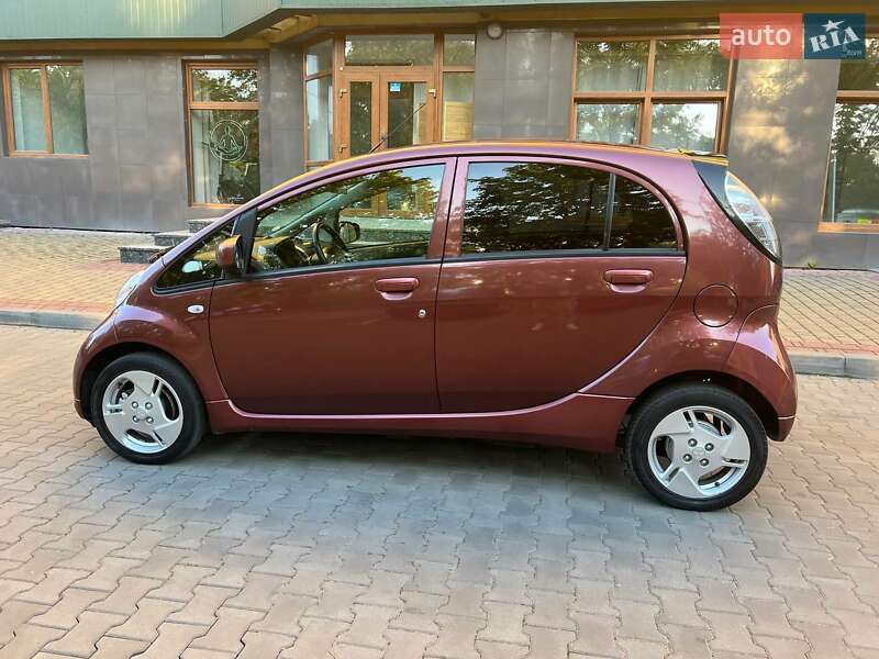 Mitsubishi i-MiEV 2014