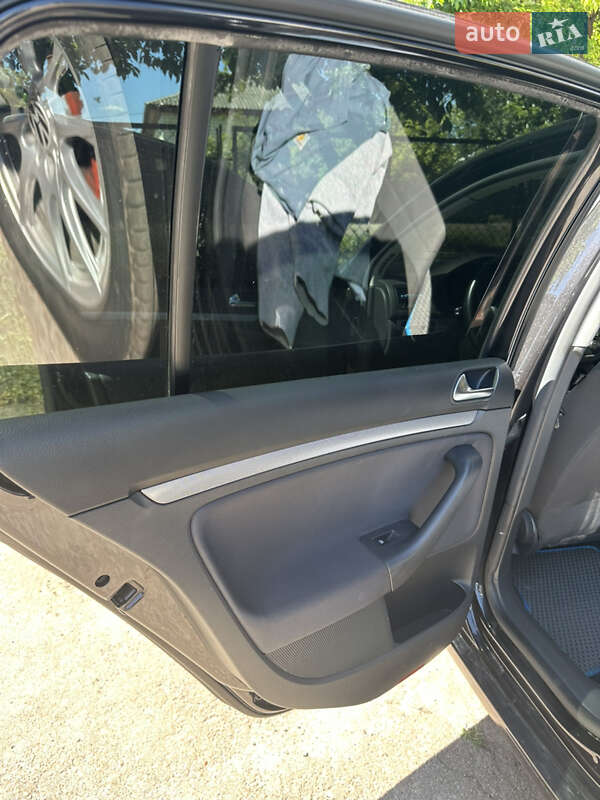 Volkswagen Golf 2007