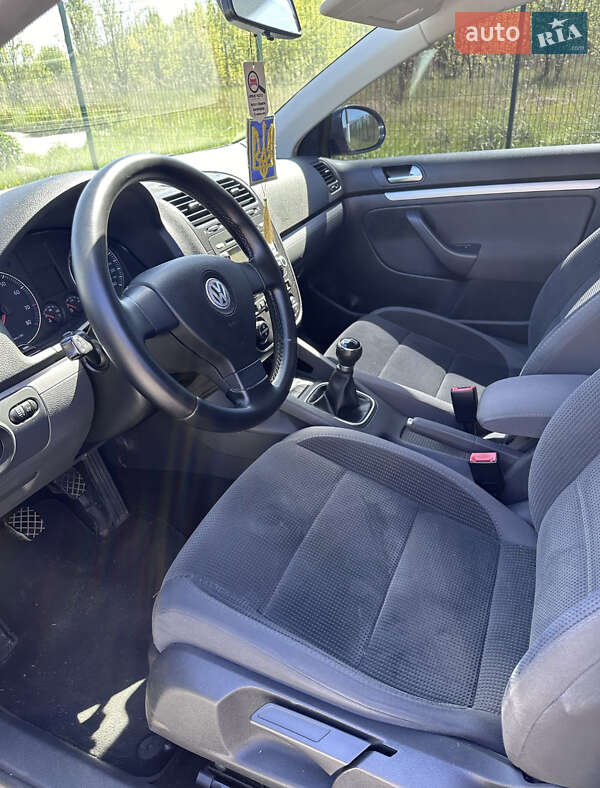 Volkswagen Golf 2007