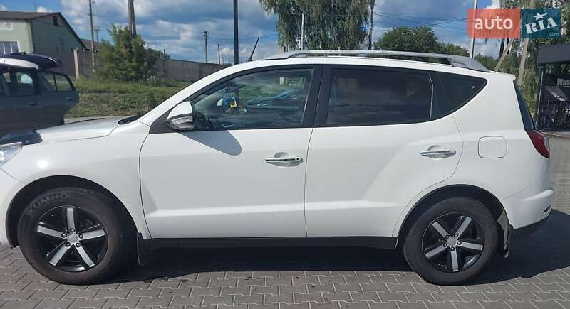 Geely Emgrand X7 2013