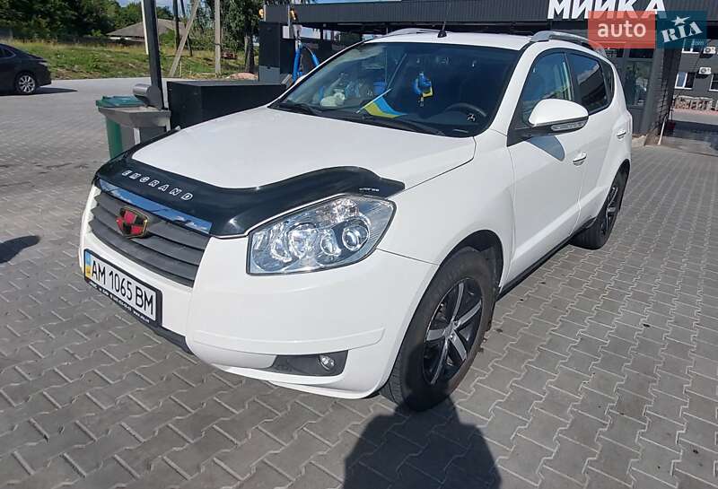 Geely Emgrand X7 2013
