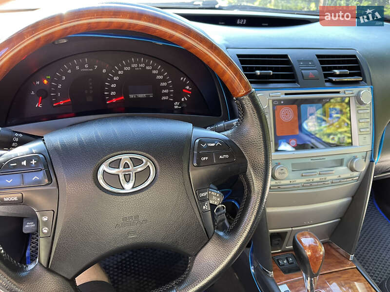 Toyota Camry 2007
