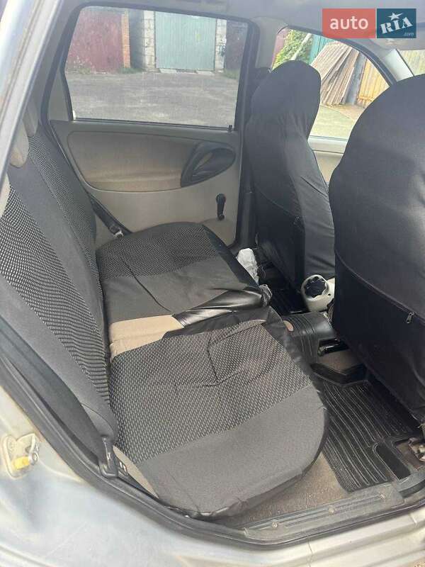 ВАЗ / Lada 1117 Калина 2011