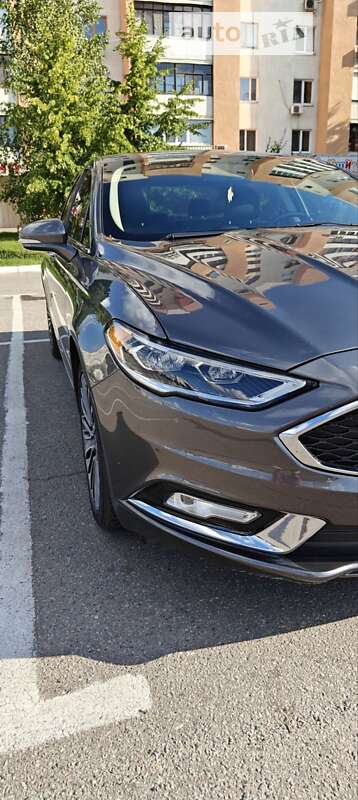 Ford Fusion 2016