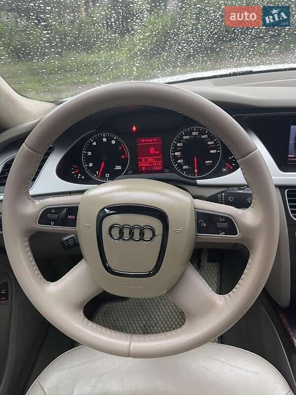 Audi-5