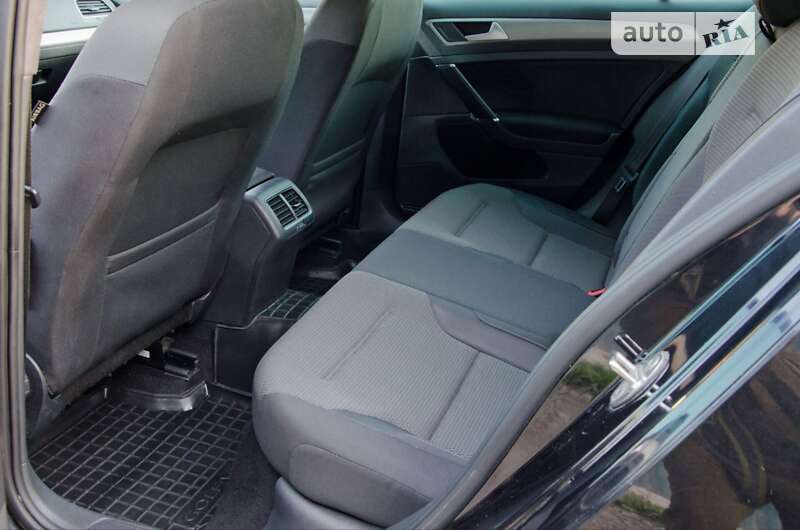 Volkswagen Golf 2013