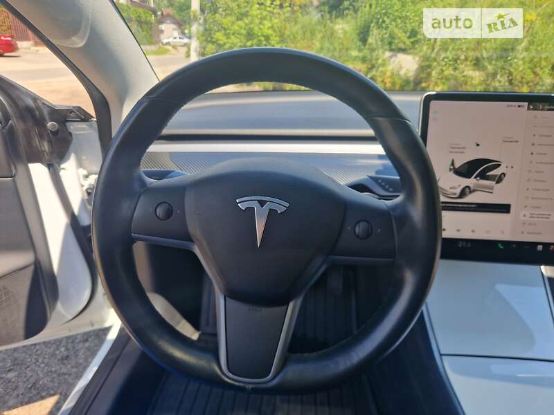 Tesla Model 3 2018