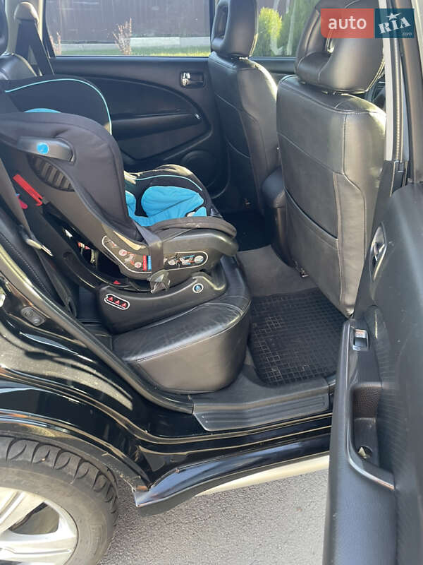 Mitsubishi Outlander 2009