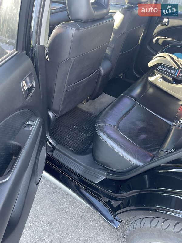 Mitsubishi Outlander 2009