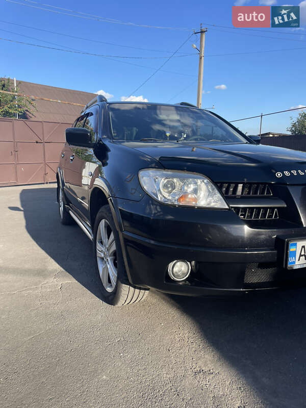 Mitsubishi Outlander 2009