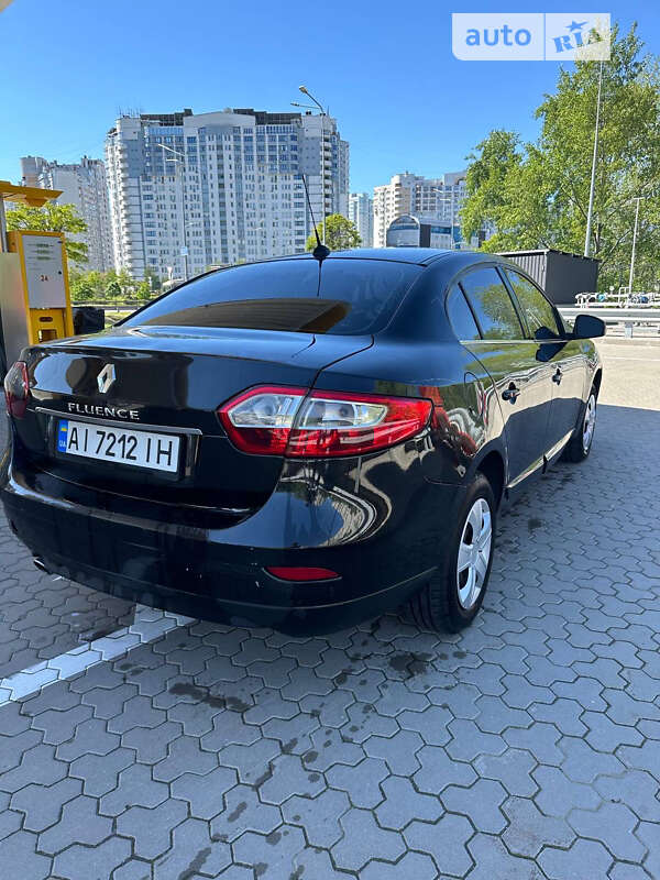 Renault Fluence 2011