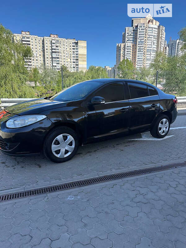 Renault Fluence 2011