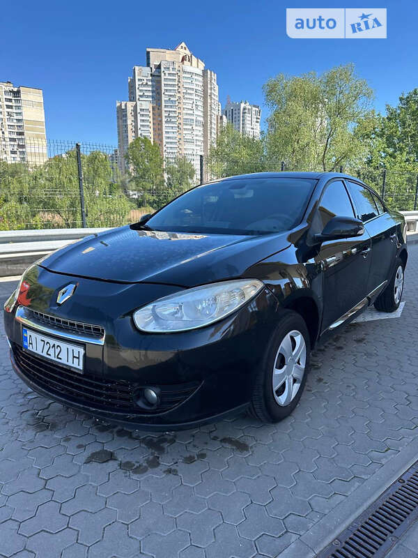 Renault Fluence 2011