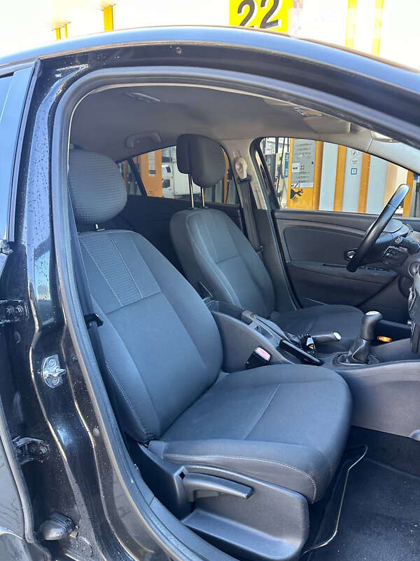 Renault Fluence 2011