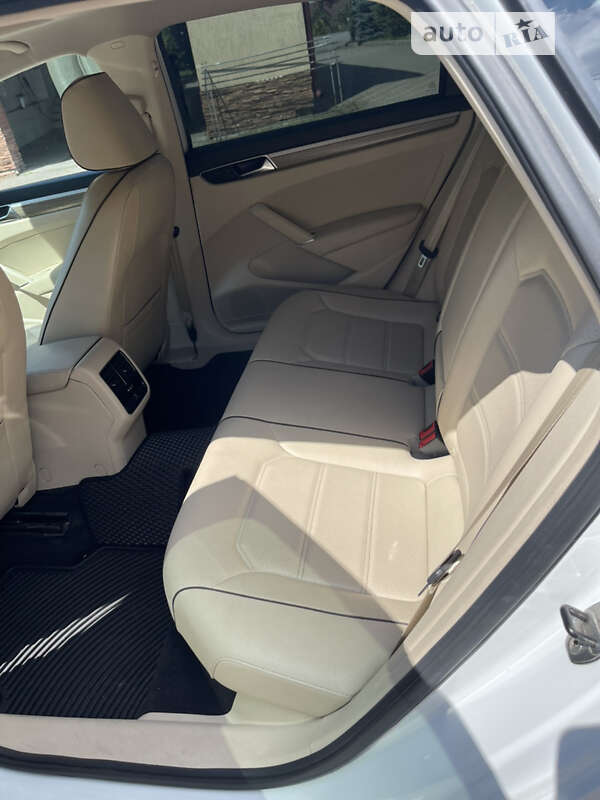 Volkswagen Passat 2016