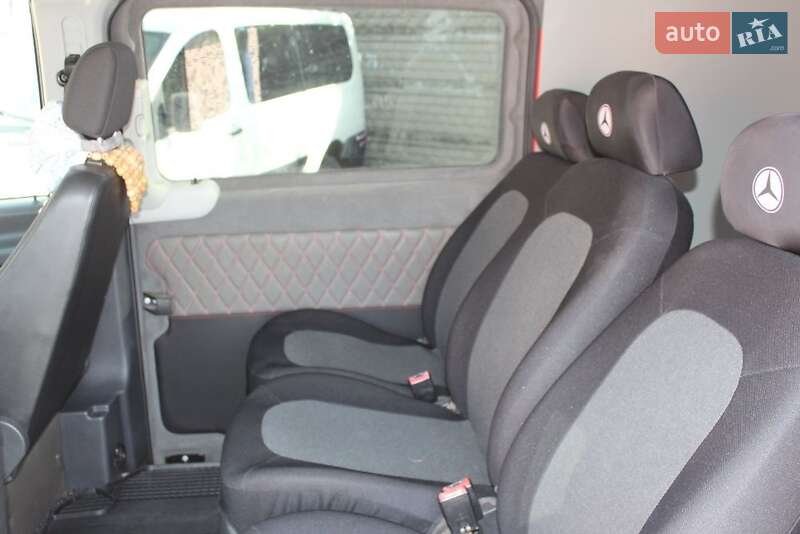 Mercedes-Benz Vito 2010