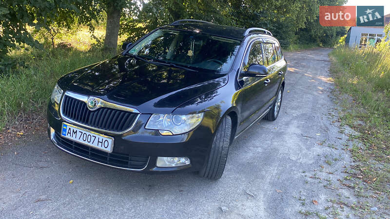 Skoda Superb 2012
