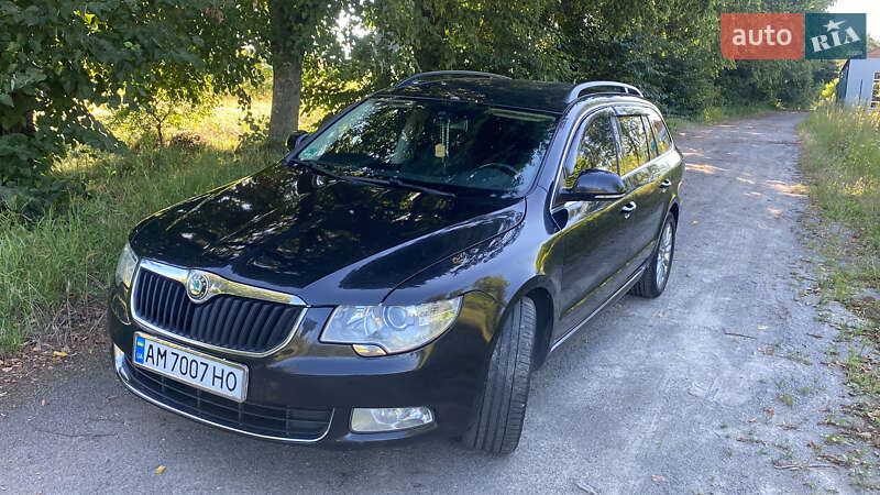 Skoda Superb 2012