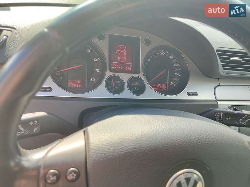 Volkswagen Passat 2007