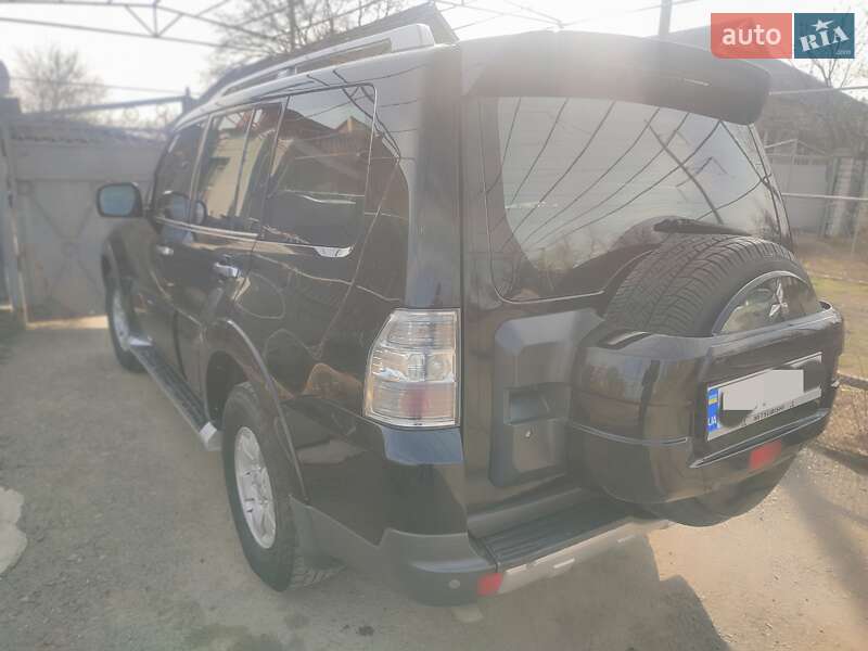 Mitsubishi Pajero 2007