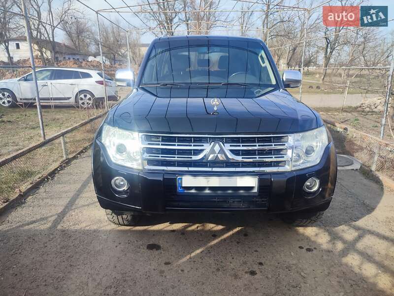 Mitsubishi Pajero 2007