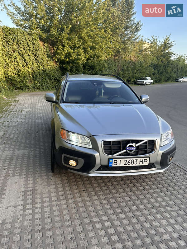 Volvo XC70 2013