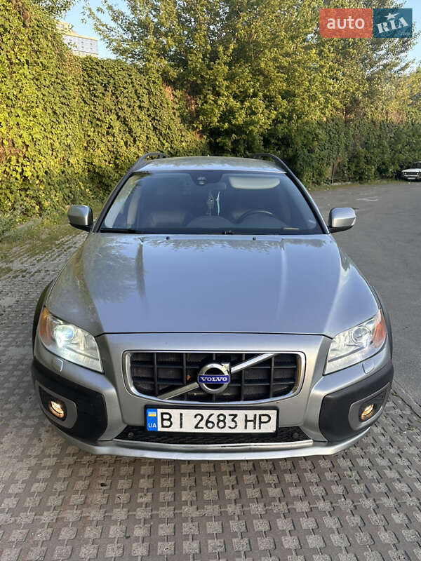 Volvo XC70 2013