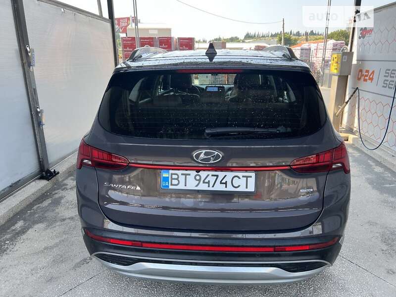 Hyundai-0
