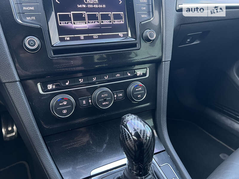 Volkswagen Golf 2014