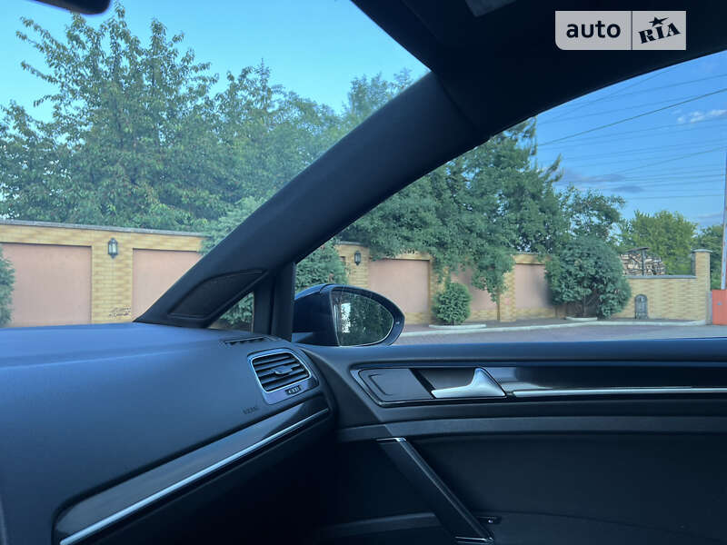 Volkswagen Golf 2014