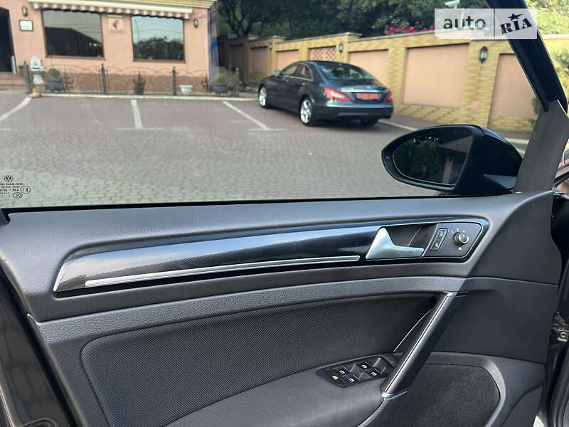 Volkswagen Golf 2014