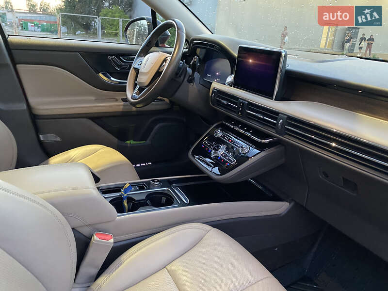 Lincoln Corsair 2019