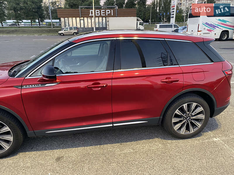 Lincoln Corsair 2019