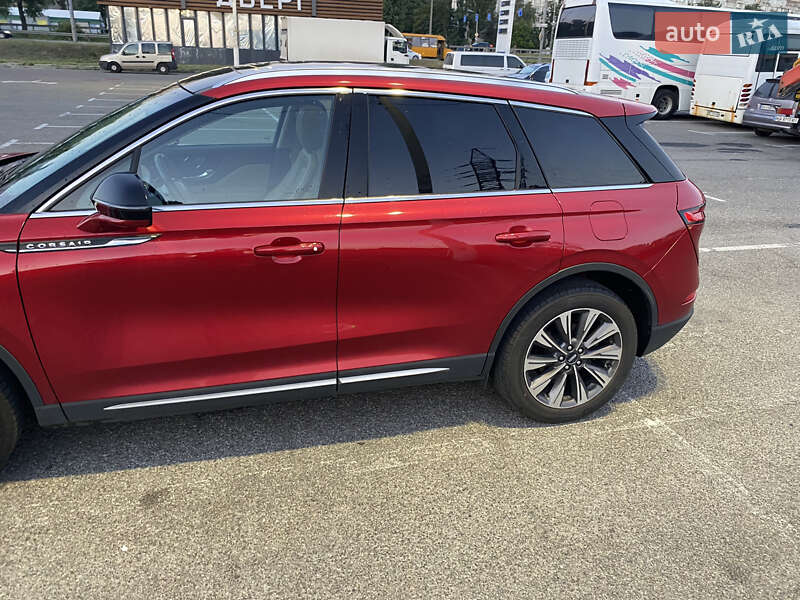 Lincoln Corsair 2019