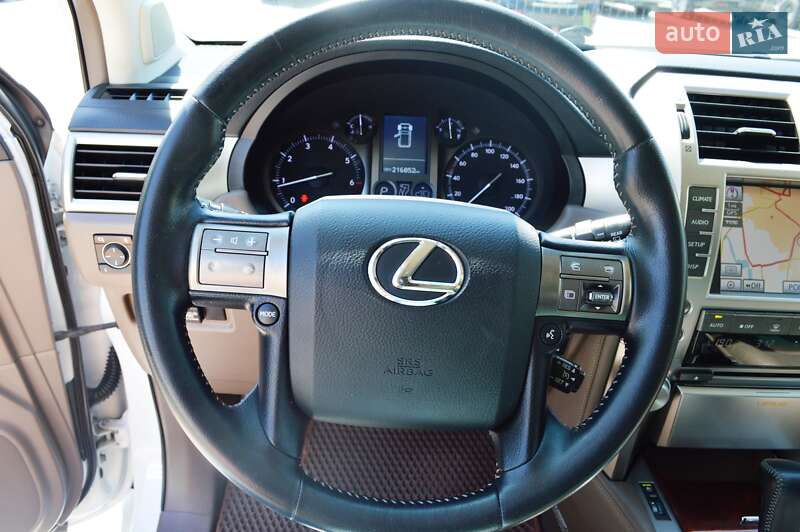 Lexus-29