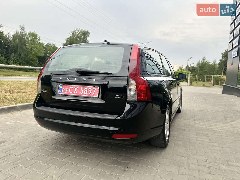 Volvo V50 2010