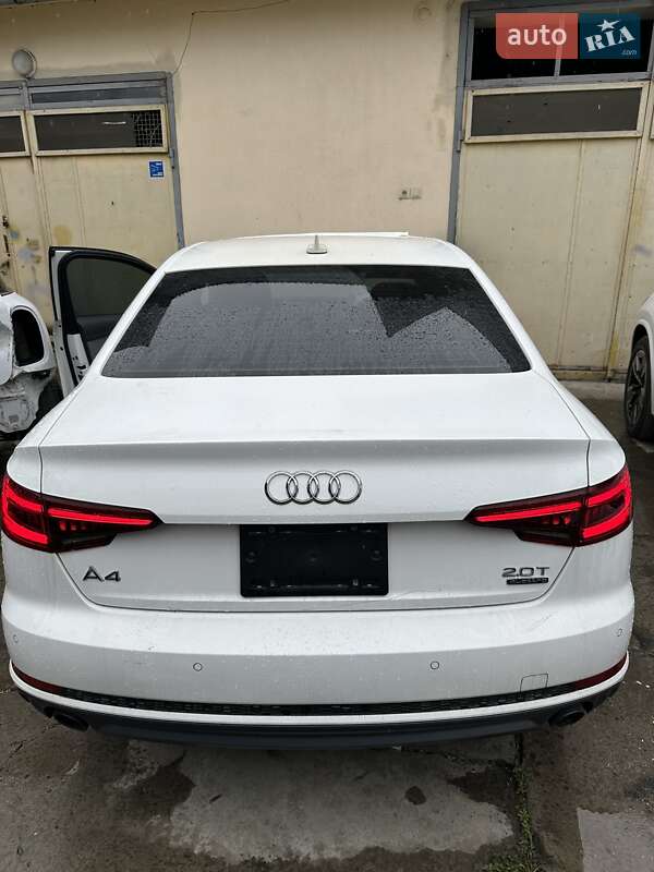 Audi A4 2018