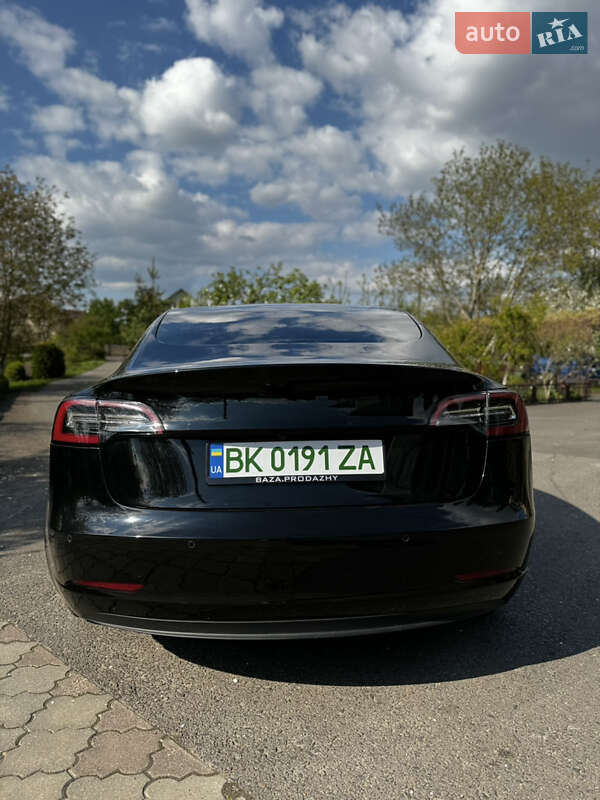 Tesla-20