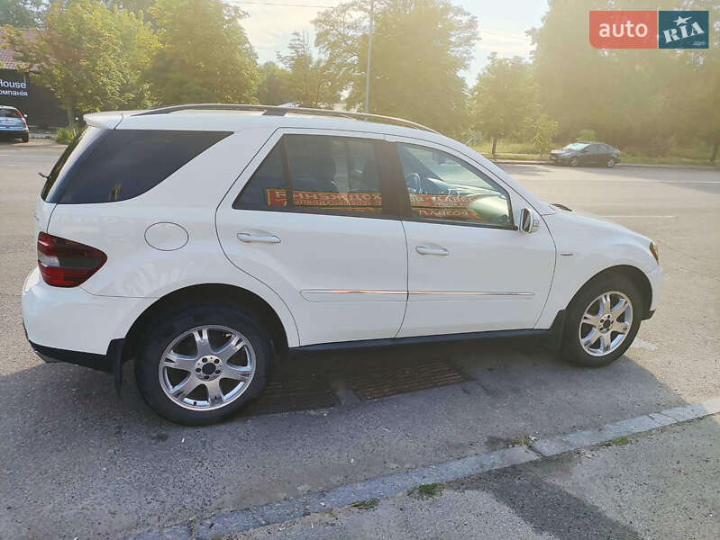 Mercedes-Benz M-Class 2007