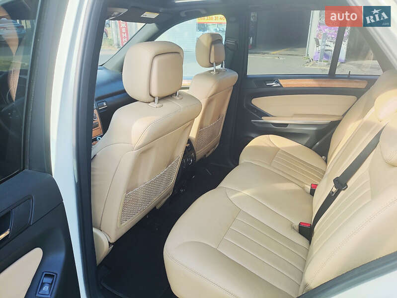 Mercedes-Benz M-Class 2007