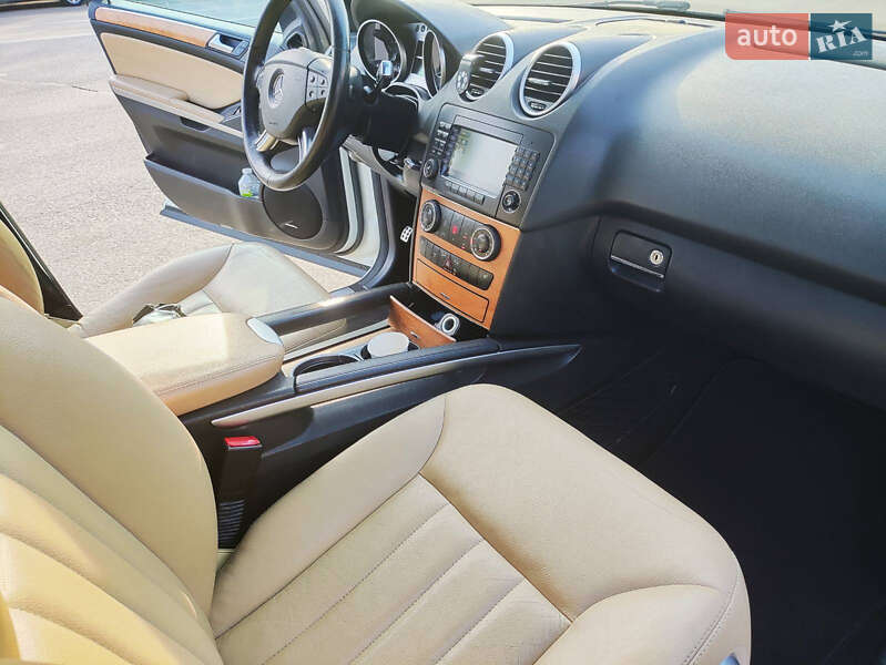 Mercedes-Benz M-Class 2007