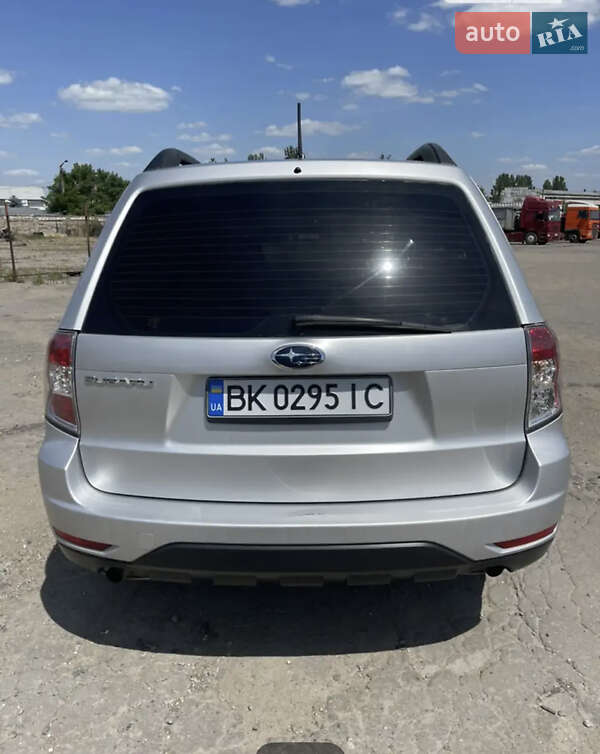 Subaru Forester 2010