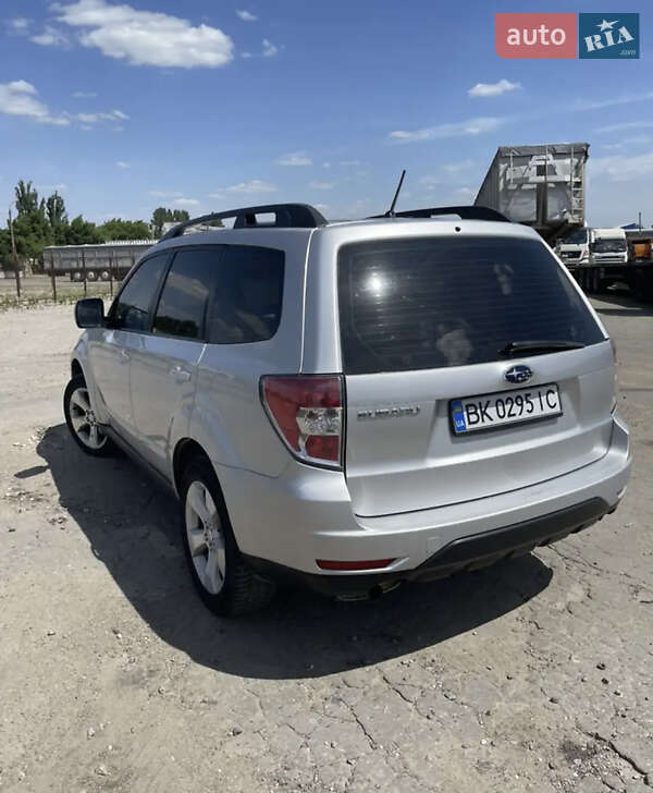 Subaru Forester 2010