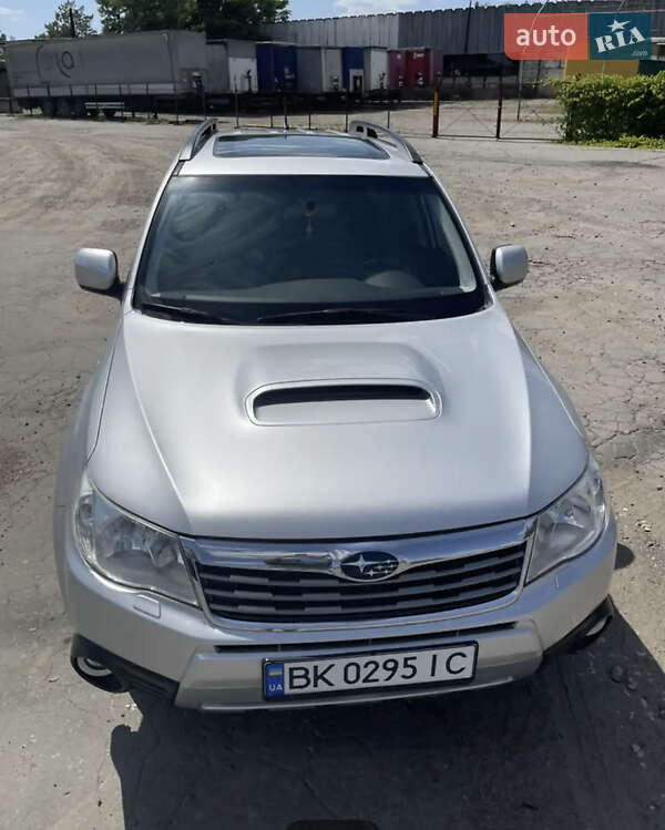 Subaru Forester 2010
