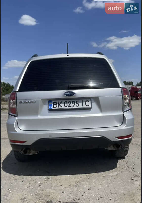 Subaru Forester 2010