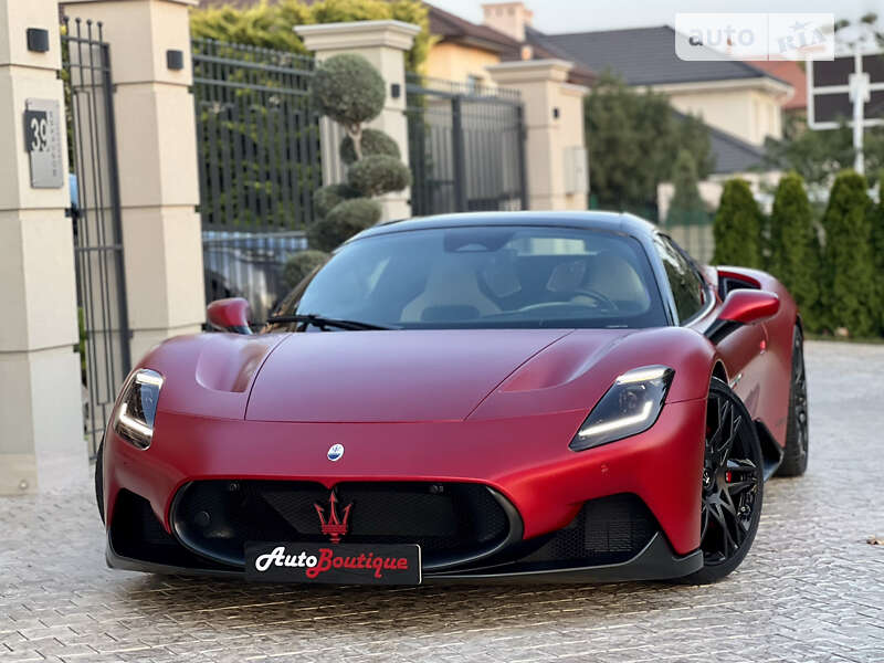 Maserati MC20 2023
