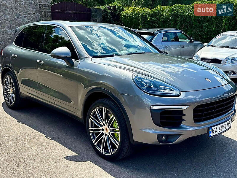 Porsche Cayenne 2015